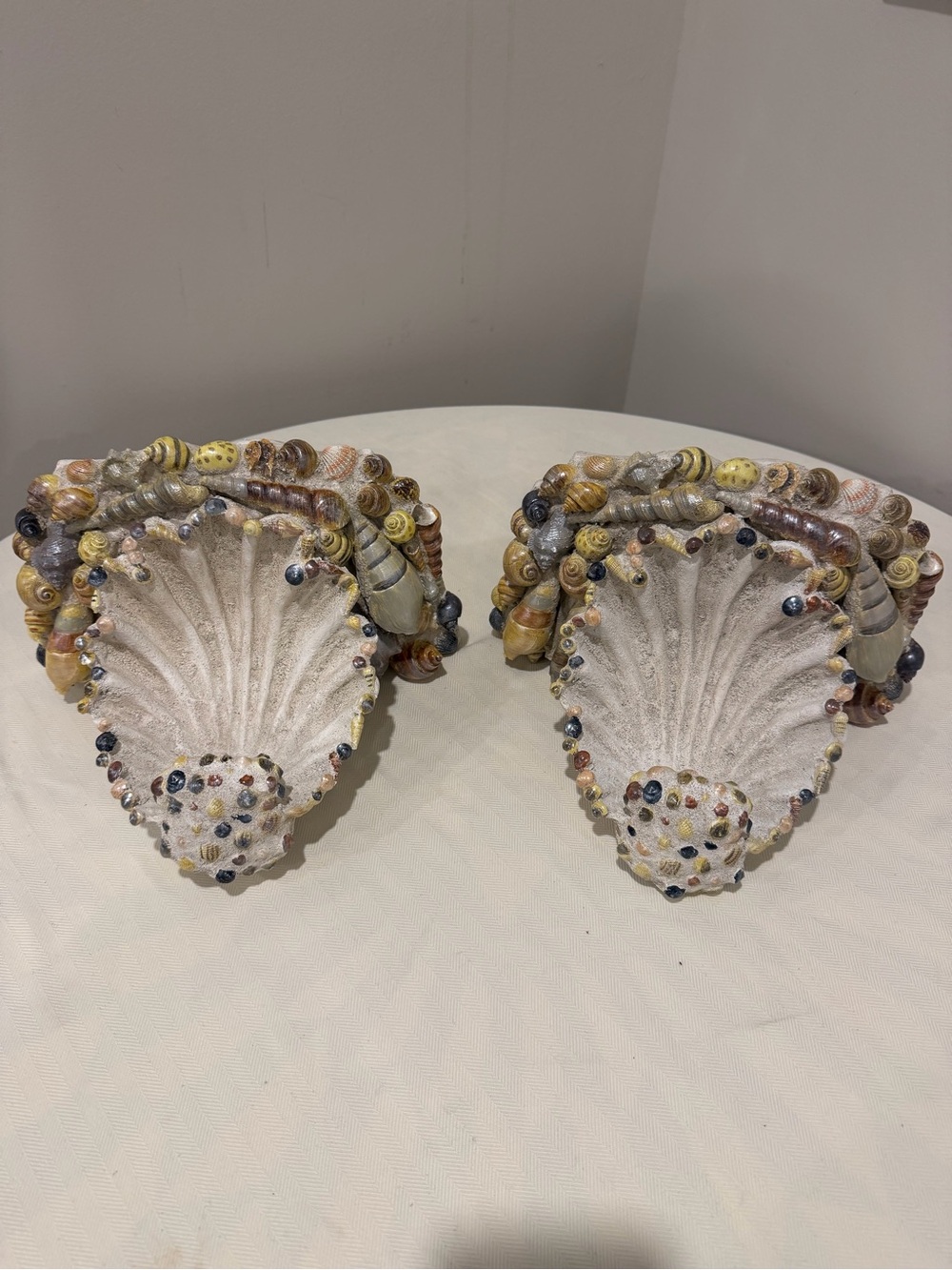 New Pair Vintage Seashell Encrusted Scalloped Wall Sconces Brackets Cream